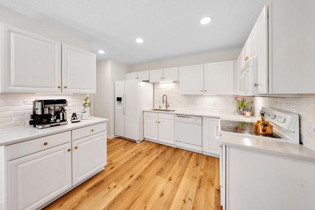 204 Cheyenne Drive, Westminster, SC 29693