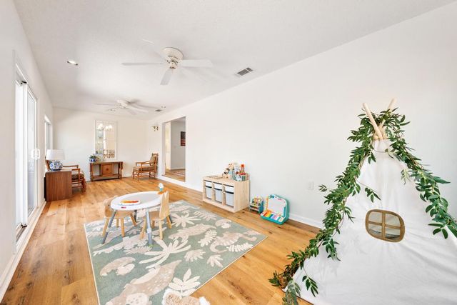 204 Cheyenne Drive, Westminster, SC 29693