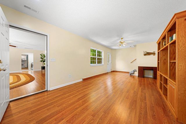 204 Cheyenne Drive, Westminster, SC 29693