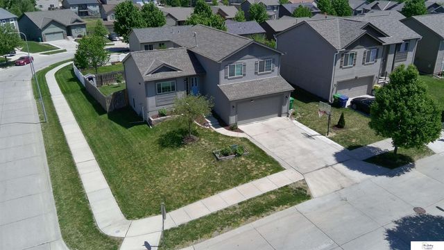 14218 WYOMING Street, Omaha, NE 68142