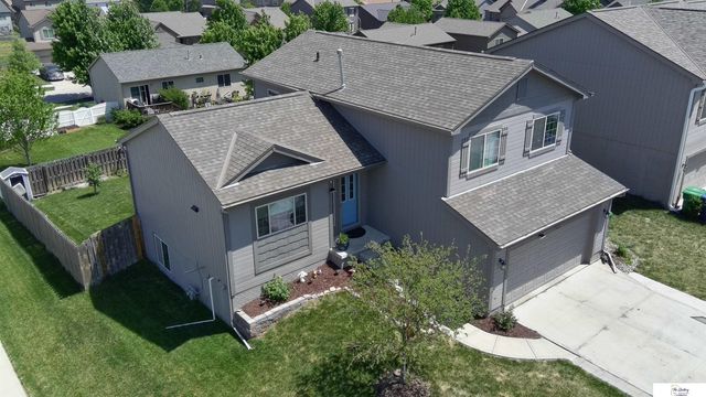 14218 WYOMING Street, Omaha, NE 68142