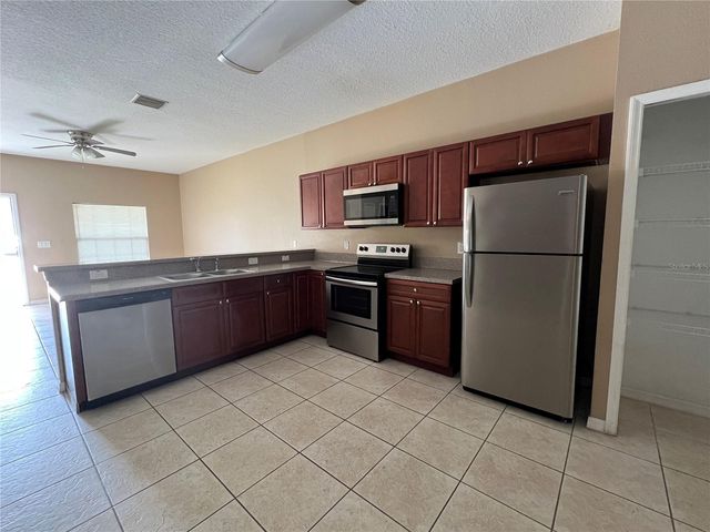 832 ABBEVILLE COURT A, Kissimmee, FL 34759