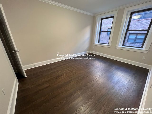 100 Longwood 3, Brookline, MA 02446