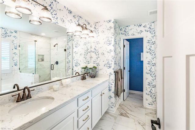 6023 Sam Callis CIR, Suffolk, VA 23435