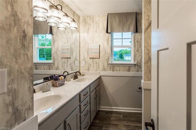 6023 Sam Callis CIR, Suffolk, VA 23435