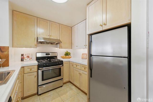 1650 Jackson Street 302, San Francisco, CA 94109