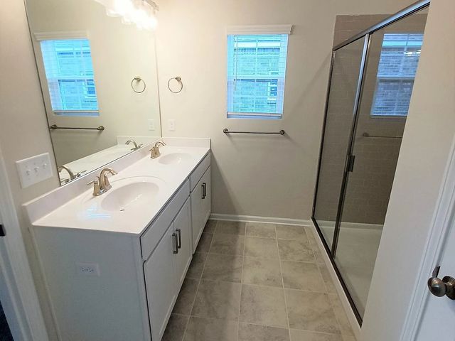 146 Jackson Alan Dr, Murfreesboro, TN 37130