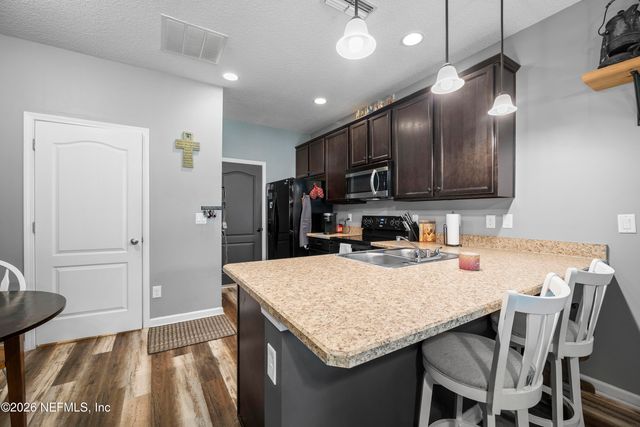 2738 HOLLYBROOK Lane, Orange Park, FL 32073