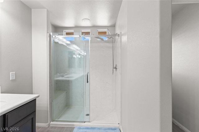 9804 Kodiak Island Court, Las Vegas, NV 89141