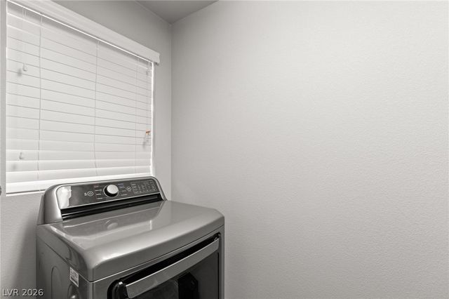 9804 Kodiak Island Court, Las Vegas, NV 89141