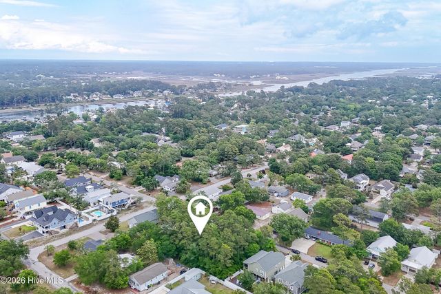 139 NE 39th Street, Oak Island, NC 28465