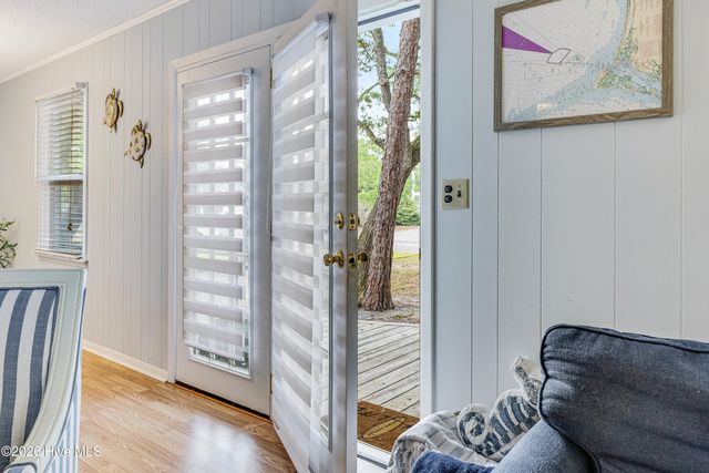 139 NE 39th Street, Oak Island, NC 28465