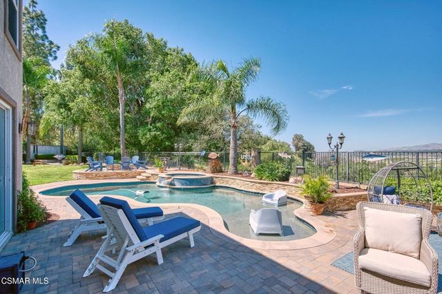 11530 Northdale Drive, Moorpark, CA 93021