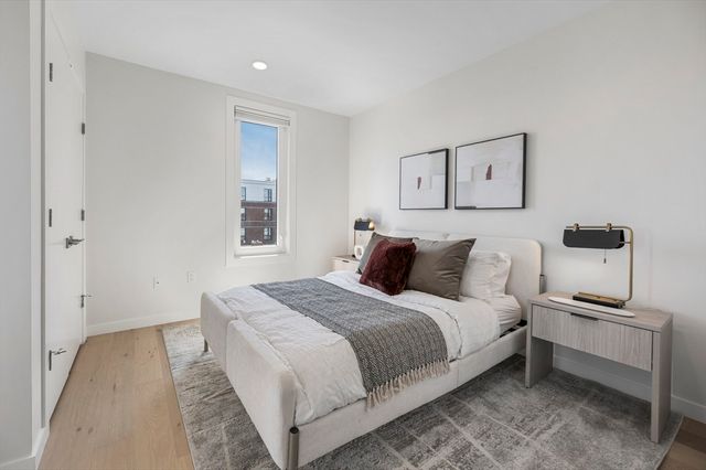 2 Maverick Square PH605, Boston, MA 02128