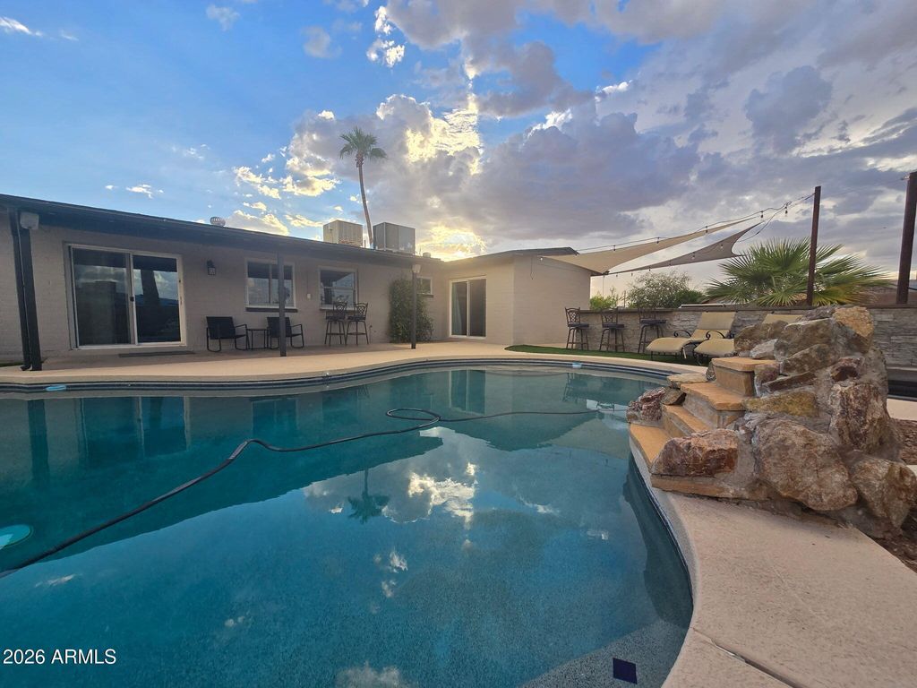 1008 N WESTFALL Circle, Casa Grande, AZ 85122 — exterior