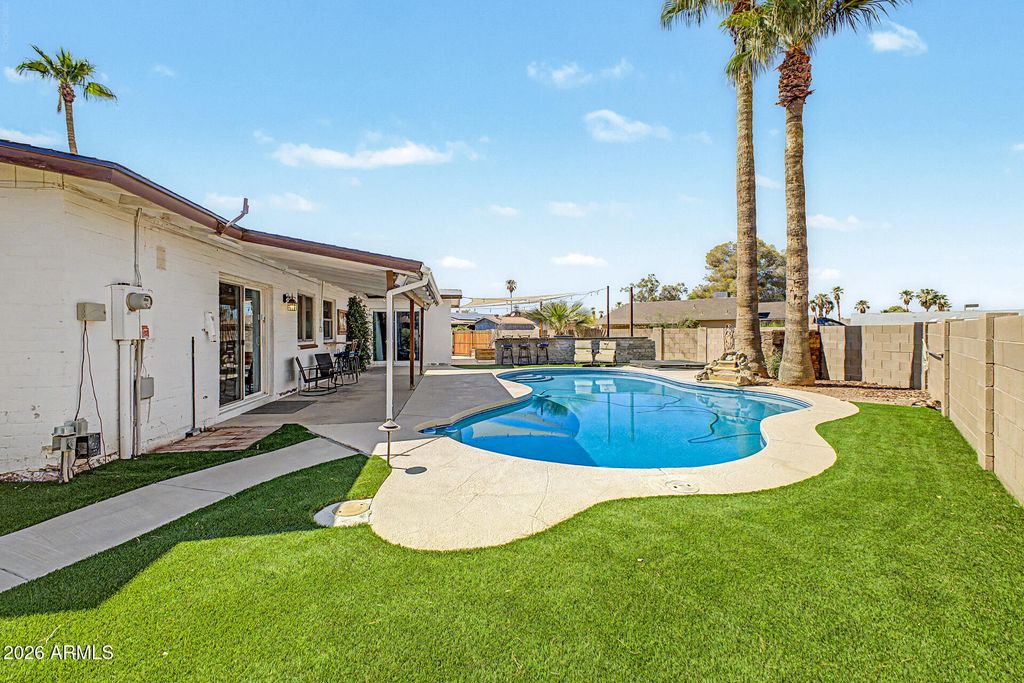 1008 N WESTFALL Circle, Casa Grande, AZ 85122 — photo 4