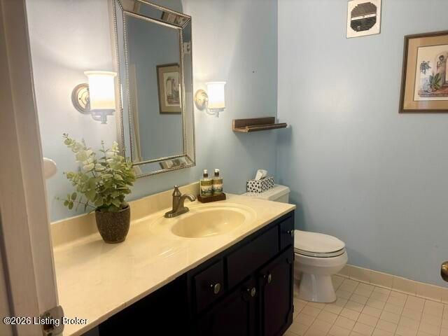 263 Stonehenge Dr 104, Louisville, KY 40207