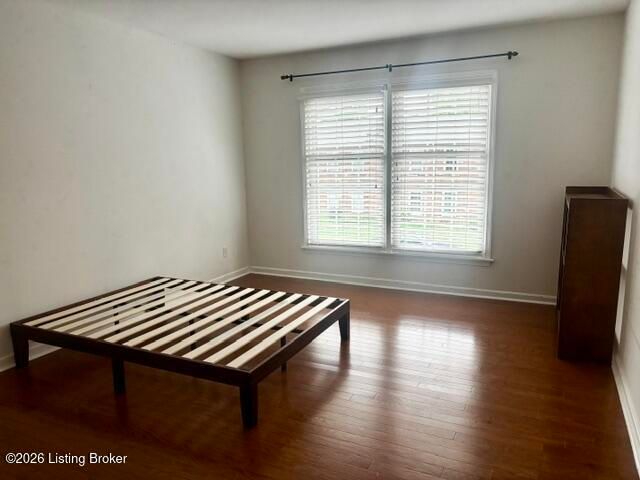 263 Stonehenge Dr 104, Louisville, KY 40207