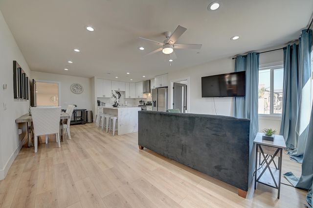 12871 W Osborne Street, Arleta, CA 91331