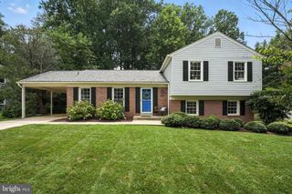 9307 WINBOURNE RD, Burke, VA 22015