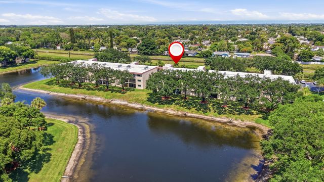 15461 Pembridge Drive 207, Delray Beach, FL 33484