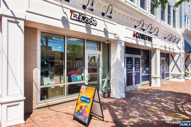 246 Main Street 403, Chatham Borough, NJ 07928