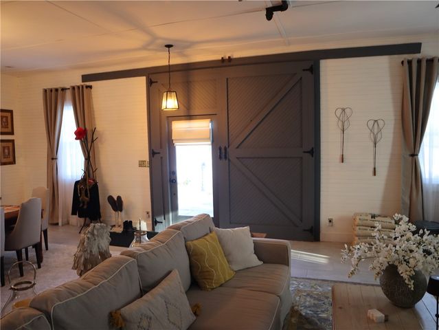 8 Van Dyke Avenue, Harpersfield, NY 12167