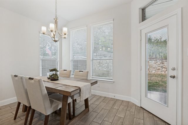 709 Winecup Way, Midlothian, TX 76065