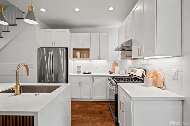 2770 23rd Street, San Francisco, CA 94110