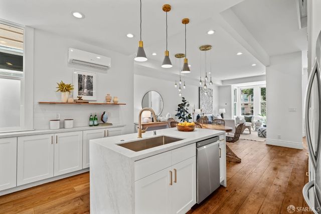 2770 23rd Street, San Francisco, CA 94110