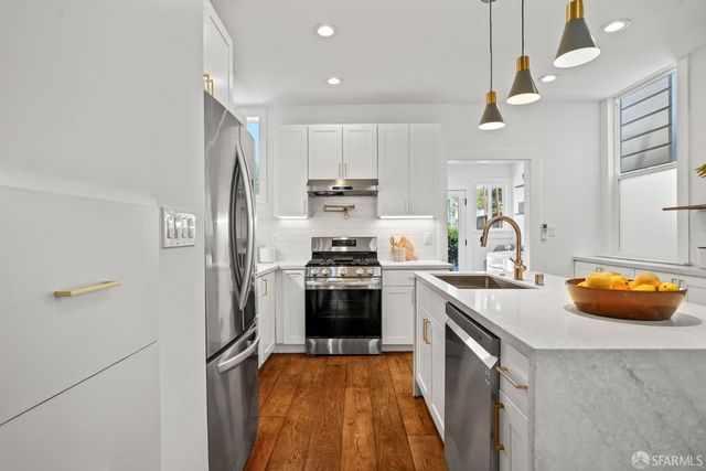2770 23rd Street, San Francisco, CA 94110