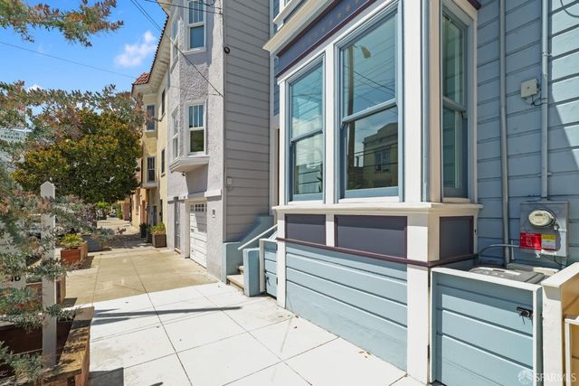 2770 23rd Street, San Francisco, CA 94110