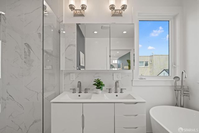 2770 23rd Street, San Francisco, CA 94110