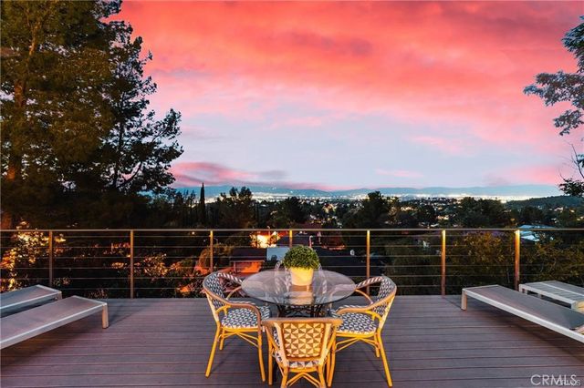 21793 Planewood Drive, Woodland Hills, CA 91364