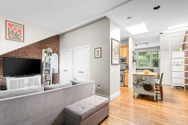 46 E Springfield 5, Boston, MA 02118