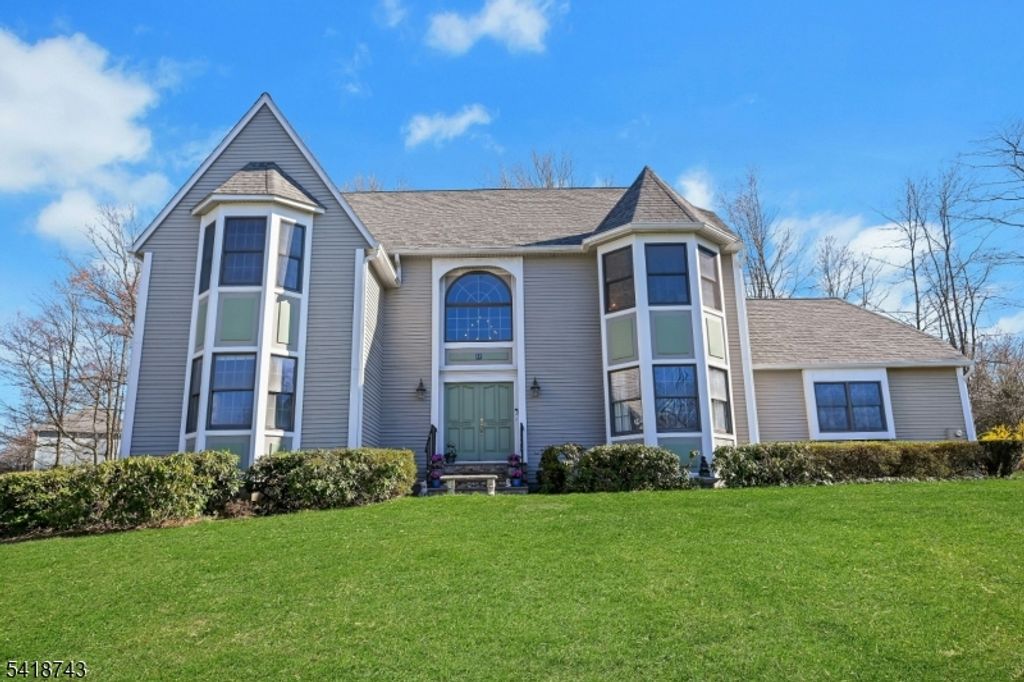 37 Hidden Glen Dr, Sparta Twp., NJ 07871