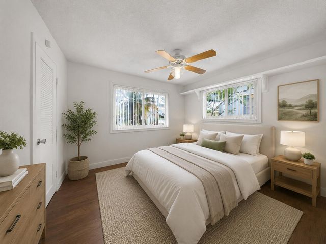 4935 NW 54th Street, Tamarac, FL 33319