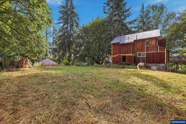 6596 River Rd S, Salem, OR 97306