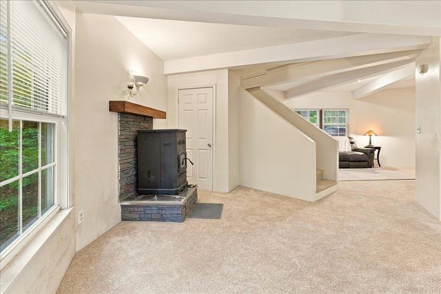7823 SUPINLICK RIDGE RD, Mt Jackson, VA 22842
