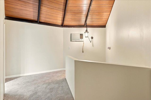 7823 SUPINLICK RIDGE RD, Mt Jackson, VA 22842