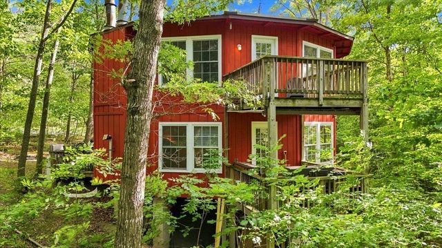 7823 SUPINLICK RIDGE RD, Mt Jackson, VA 22842
