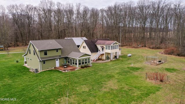 9019 19-50 Road, West Unity, OH 43570