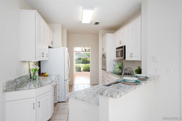 8619 FALLOW FIELD Road, Montgomery, AL 36116