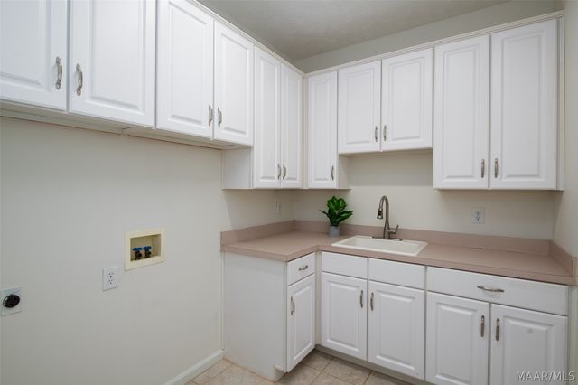 8619 FALLOW FIELD Road, Montgomery, AL 36116