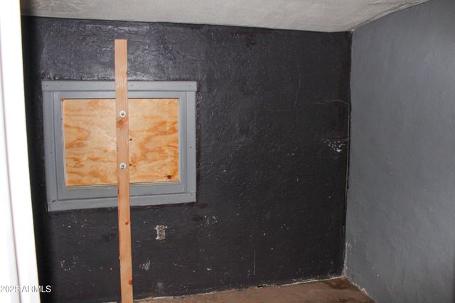 2116 W HADLEY Street, Phoenix, AZ 85009