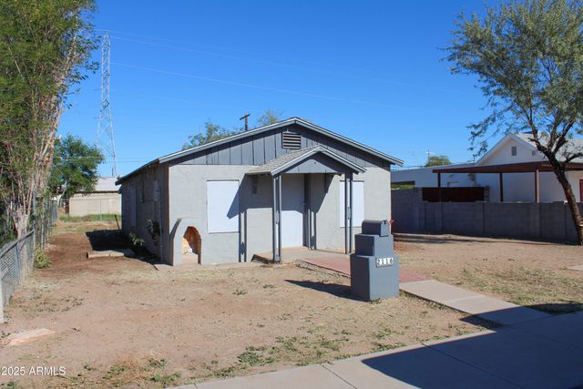 2116 W HADLEY Street, Phoenix, AZ 85009
