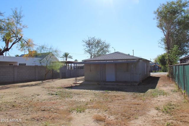 2116 W HADLEY Street, Phoenix, AZ 85009