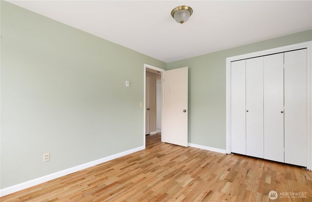 690 Maplewood Loop, Oak Harbor, WA 98277