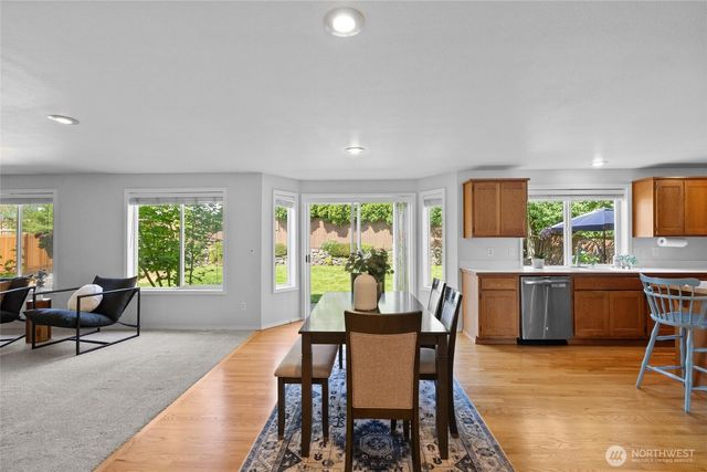 2204 112th Drive NE, Lake Stevens, WA 98258