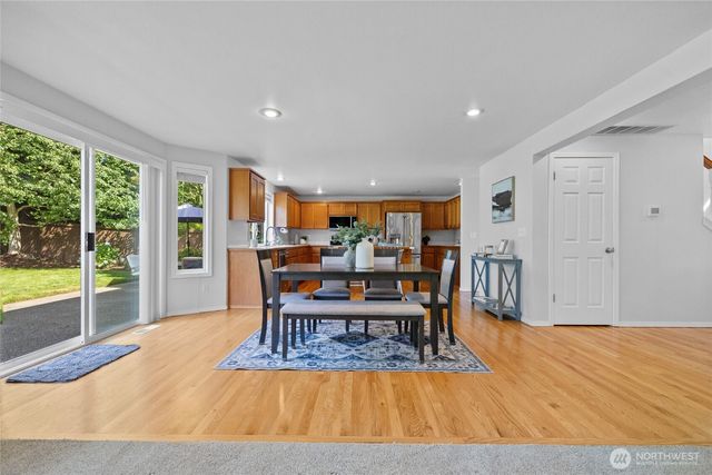 2204 112th Drive NE, Lake Stevens, WA 98258